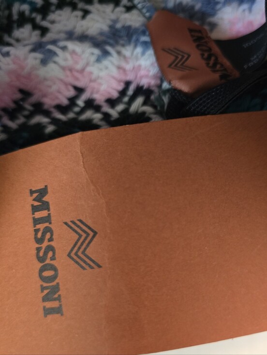 Missoni Knit Wool Beanie,  100% Wool Laine. Made In Italy. Gifts NWT